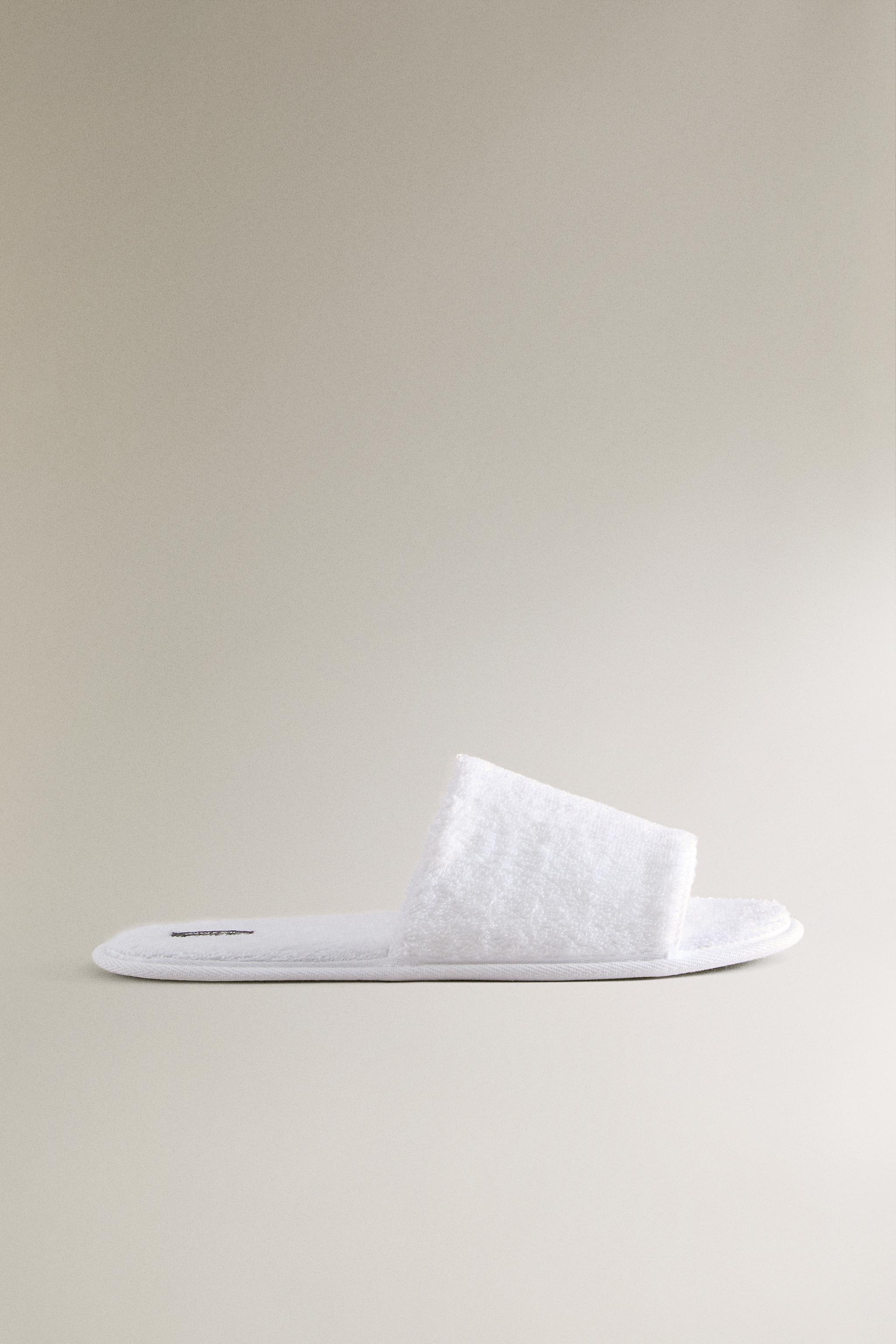 OPEN TERRY BATHROOM SLIPPERS